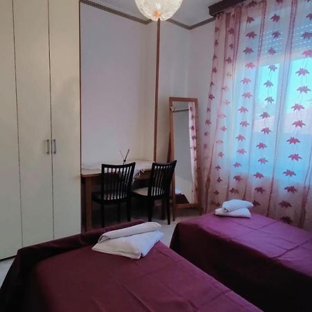 Angis Affittacamere Pero Ngoại thất bức ảnh