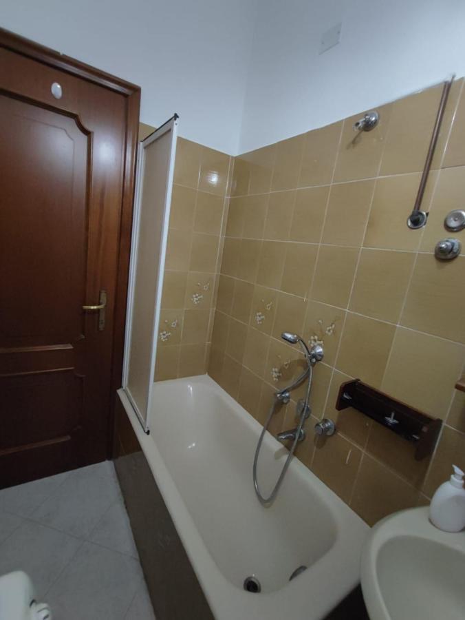 Angis Affittacamere Pero Ngoại thất bức ảnh